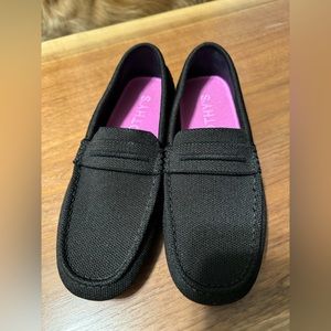 Rothy’s flats NWOT